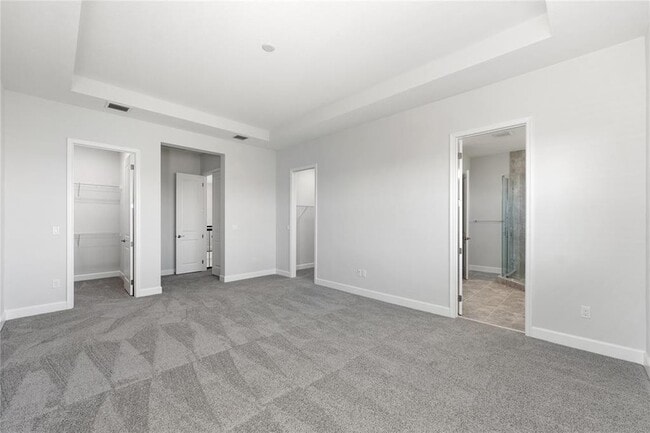 Building Photo - 15000 RedCove Pl