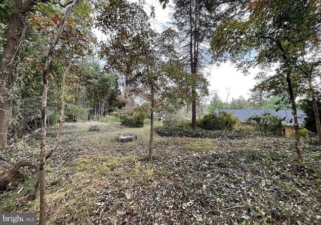 Building Photo - 3637 38th St N