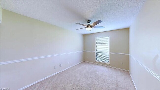 Building Photo - Earn Wealth While Leasing - Like a Homeowner - Lease to Own