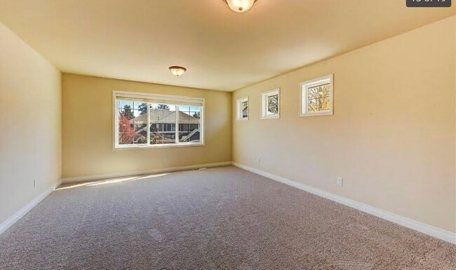 Building Photo - 1311 270th Way SE