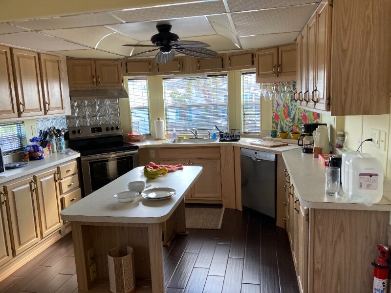 Building Photo - 2078 Nettles Blvd