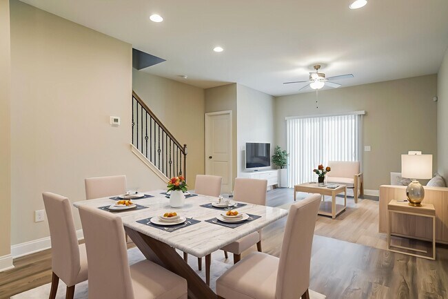 Building Photo - 7255 Bellacroft Dr