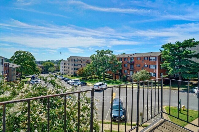 Building Photo - 438 N Armistead St