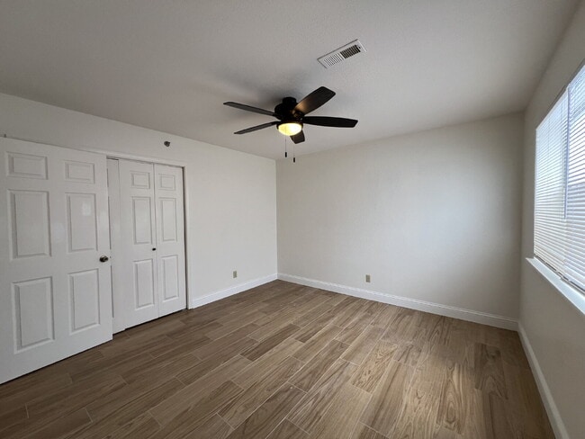 Building Photo - 428 Kays Ln