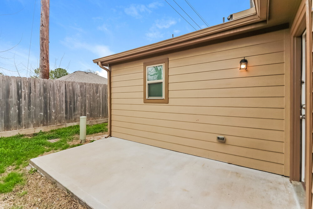 Building Photo - 7210 Sweetwater Shining Trail