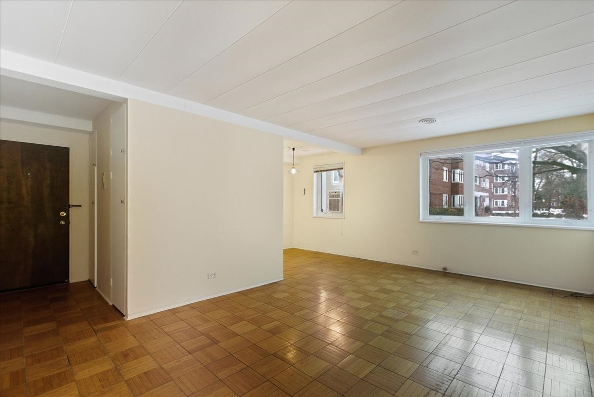 Building Photo - 7206 Oak Ave