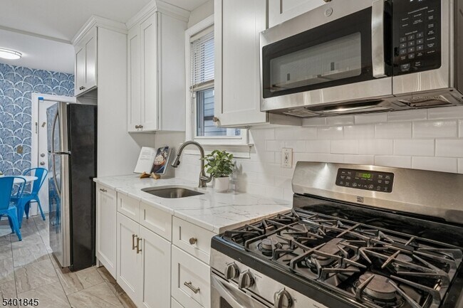 Building Photo - 9 Wheeler St