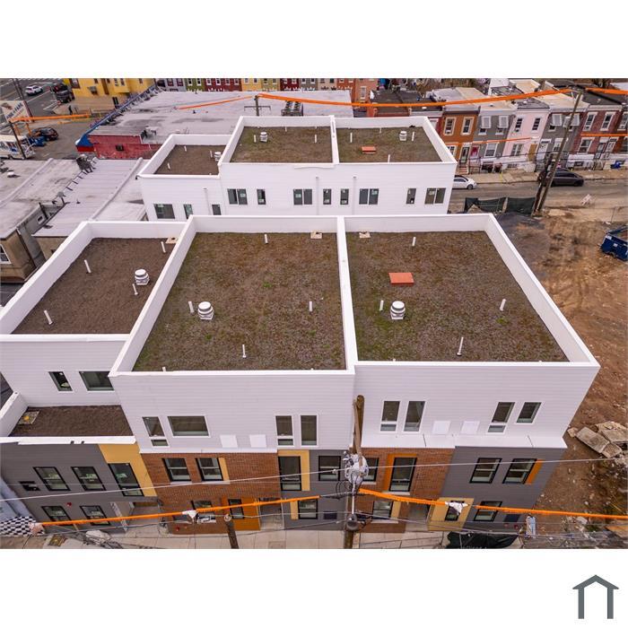 Building Photo - 2717 N Howard St