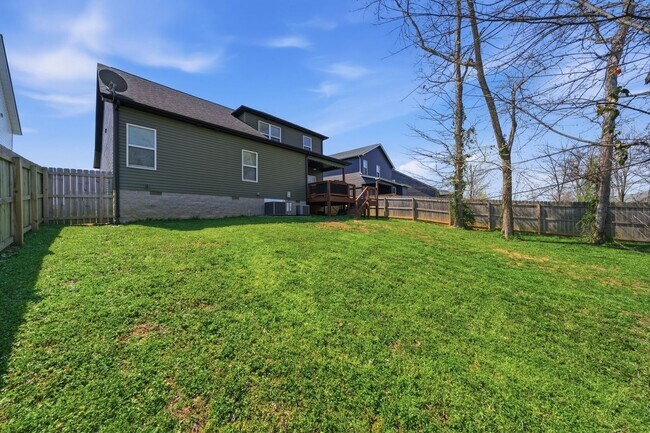 Building Photo - 1135 Charles Thomas Dr