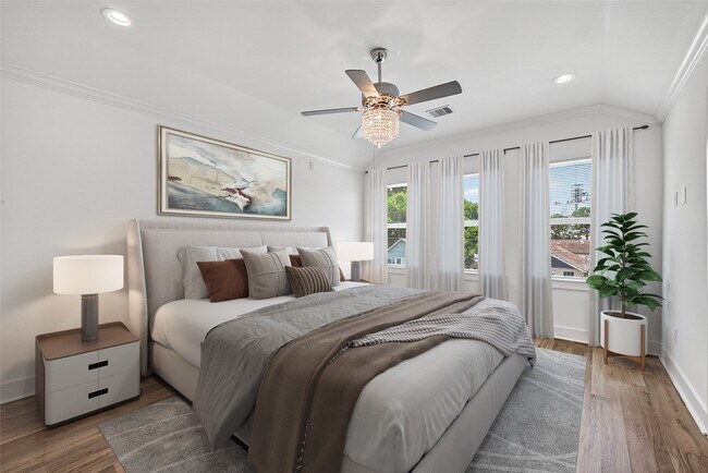 Building Photo - 7314 Avenue L
