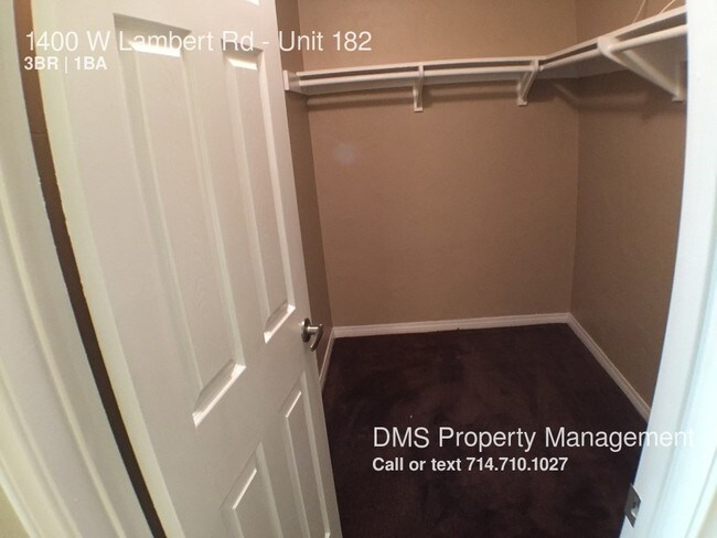 Building Photo - 1400 W Lambert Rd