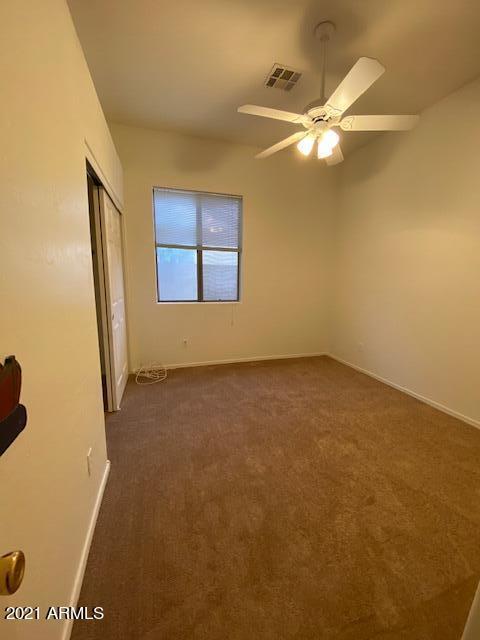 Building Photo - 5442 W Fairview St