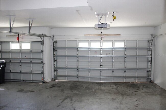 Building Photo - 16111 Stags Leap Dr