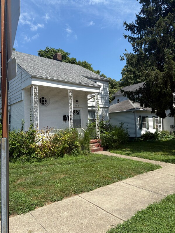 Building Photo - 762 Ross Ave