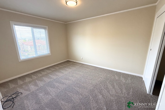 Building Photo - Bright 3-Bedroom Home with Large Backyard in South San Francisco