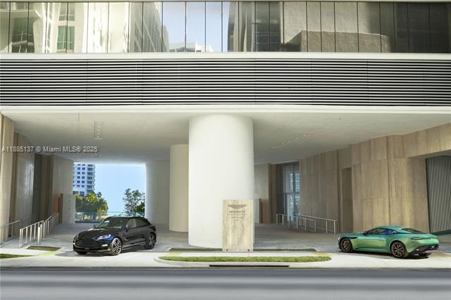 Building Photo - 300 Biscayne Boulevard Way