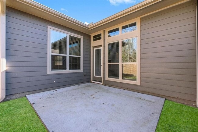 Building Photo - 14356 N Summerchase Cir
