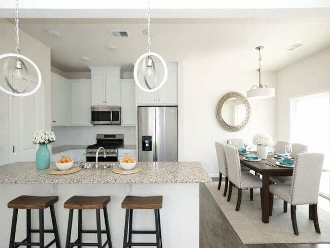 Building Photo - Beautiful 3-Bedroom 2-Baths Home with Garage in Terrell - Pet Friendly!