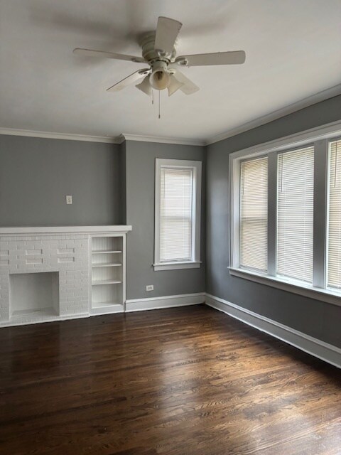 Building Photo - 1021 N Lamon Ave