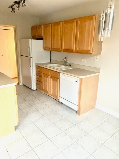 Building Photo - 1264 W Byron St