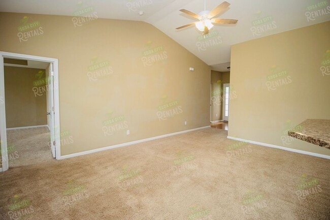 Building Photo - Stunning 4BR/3BA Home in Heritage Farms –  Ready to move-in!