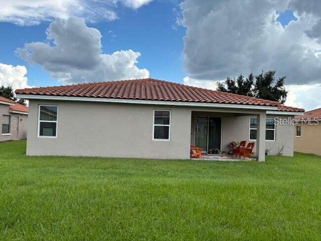 Building Photo - Tuscany Preserve Home. Lawn care, Cable and Internet included.