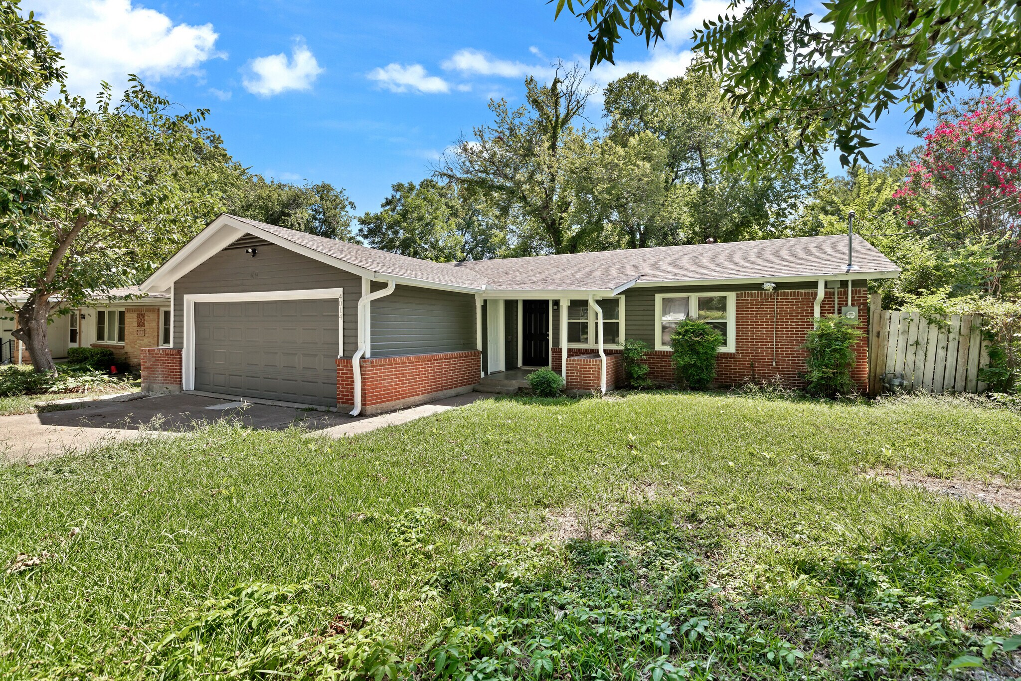 Building Photo - 4014 Sun Valley Dr