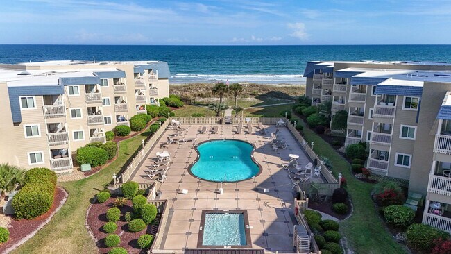 Building Photo - 9660 Shore Dr