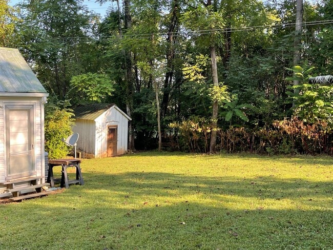 Building Photo - Single Family Home on Old Graves Mill Road