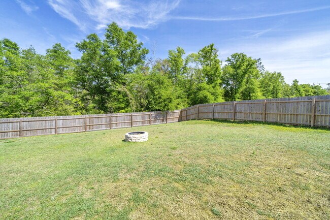 Building Photo - 4603 Jayhawk Dr
