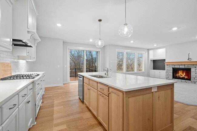 Building Photo - 18700 61st Ave N