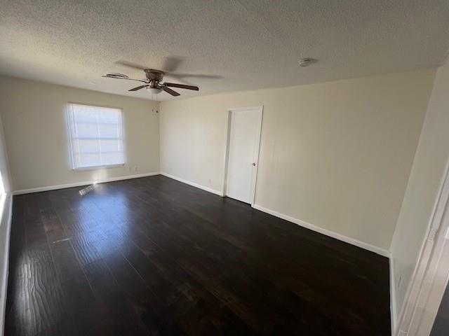 Building Photo - 5706 Lee St