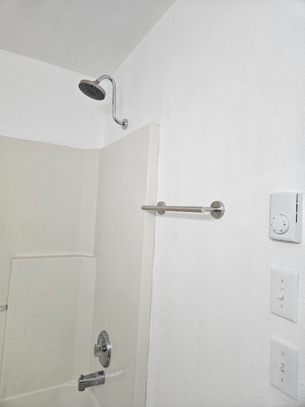 Building Photo - 173 S 47th St