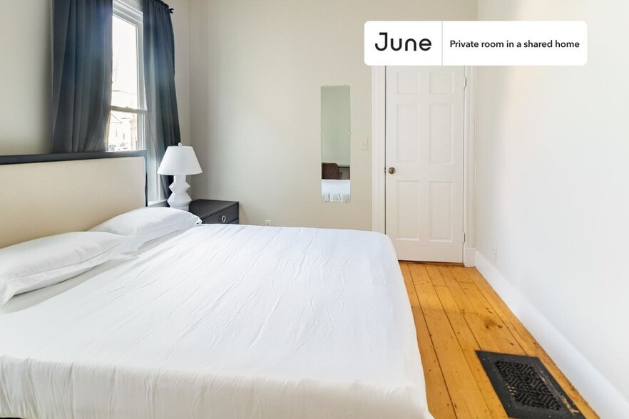 Building Photo - Room in Shared 3 bed/2 bath home in Central Square (Cambridge)