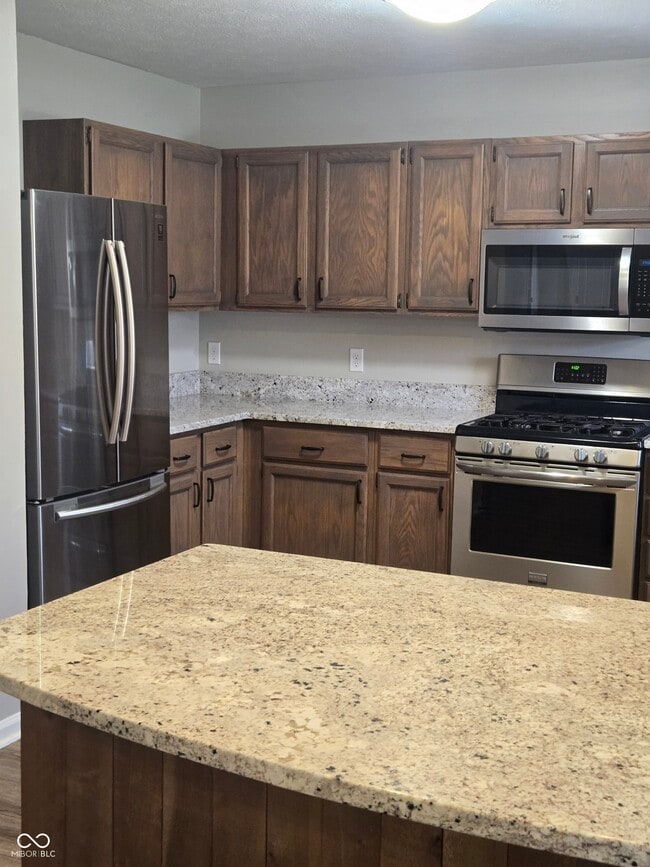 Building Photo - 5565 Allison Way