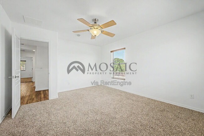 Building Photo - 599 S Buena Vista Ct