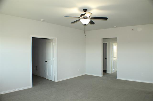 Building Photo - 5212 Shadetree St