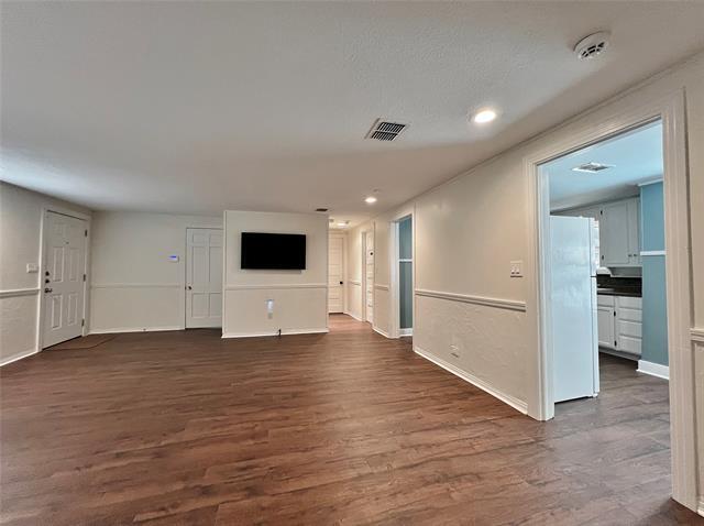 Building Photo - 713 Spring St