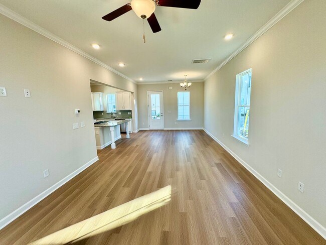 Building Photo - Discover Coastal Living at Its Finest in Marketview, Market Common – Now Leasing!