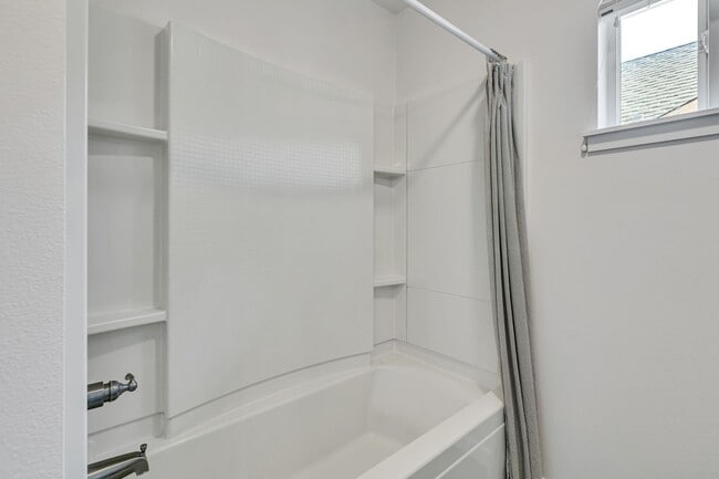 Building Photo - 11218 Borgen Loop NW