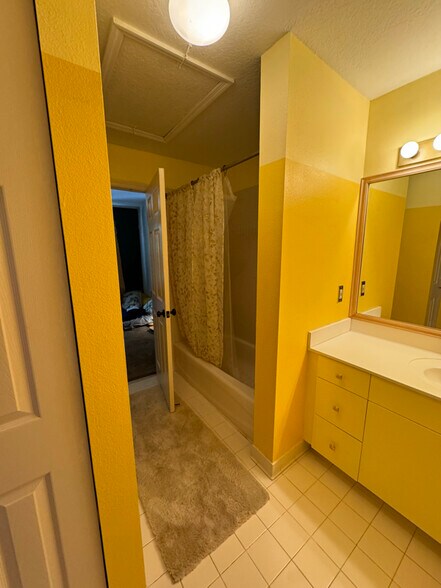 Building Photo - 39207 Harbour Vista Cir