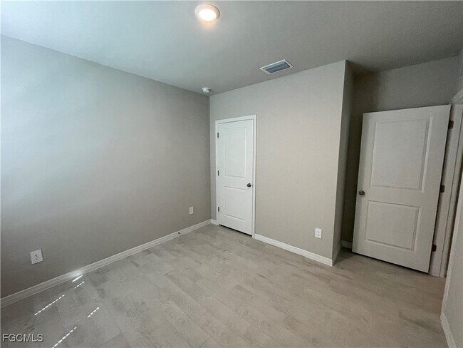 Building Photo - 3720 SW 12th Pl