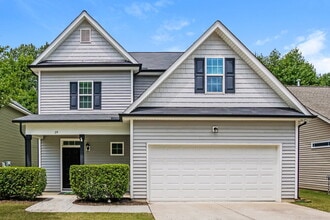 Building Photo - 29 Verrazano Pl