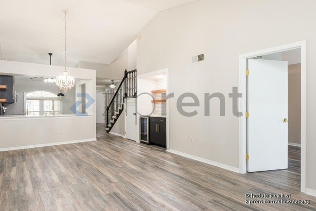 Building Photo - 2588 Stony Brook Ln