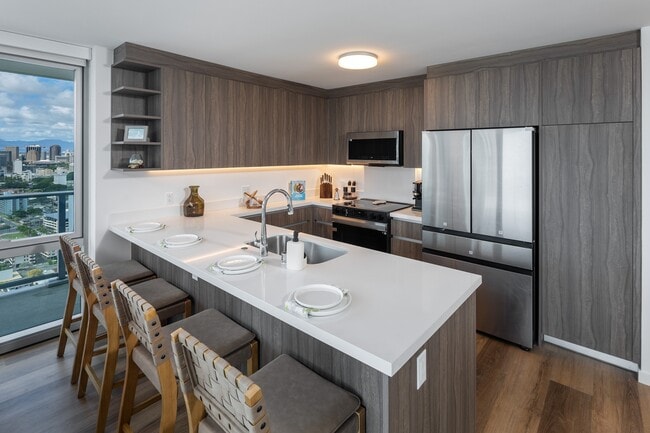 Building Photo - 1500 Rycroft St