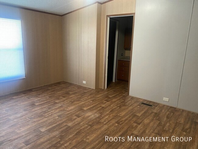 Building Photo - Home Available to Lease - Apply Today!