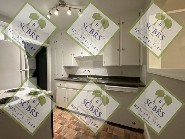 Building Photo - 306-308 Fulton Street