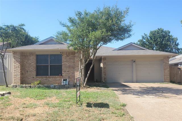 Primary Photo - 117 Valley Spring Dr