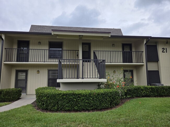 Primary Photo - 21 Plantation Dr