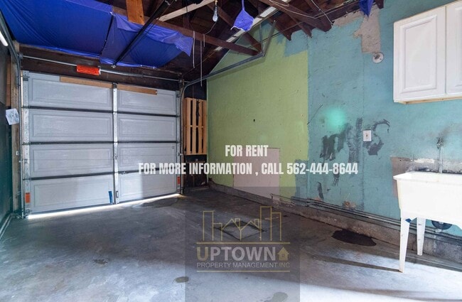 Building Photo - 519 S Tamarind Ave